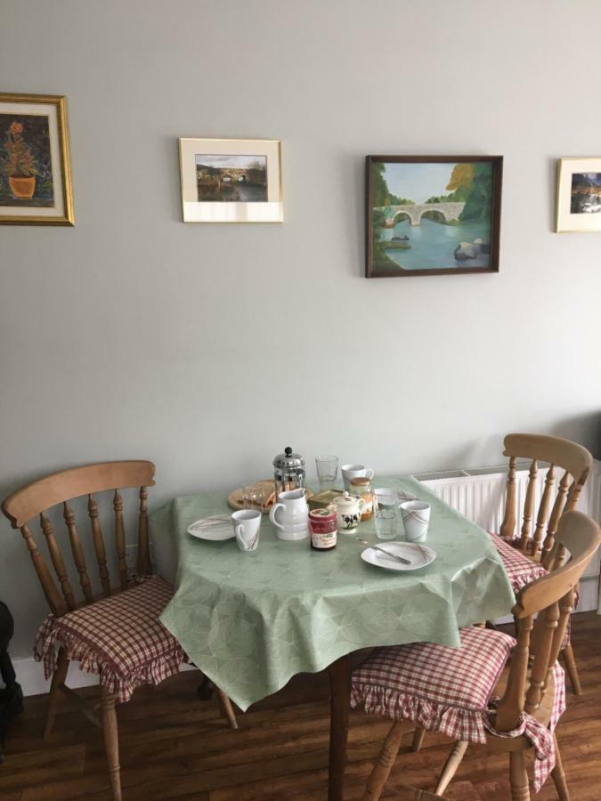 Carey'S Bar & Farmhouse Kilkenny Border Oldleighlin Exterior foto
